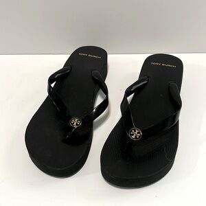 Tory Burch Women Flip Flops Size 10 black/gold